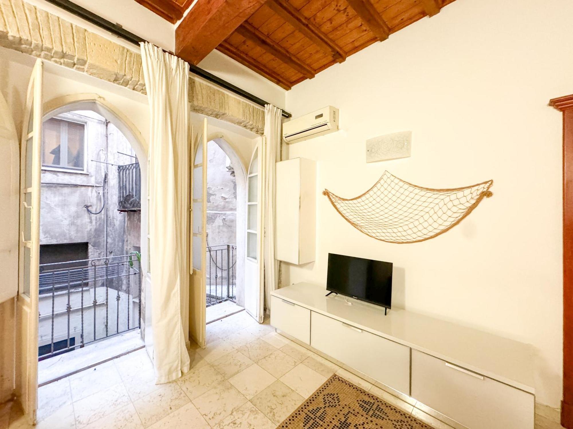 Kalma Via Manno Apartment Cagliari Exterior photo